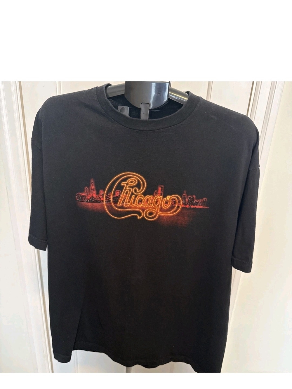 Chicago Band T-Shirt Black Neon Logo Skyline Graphic Short Sleeve Vintage